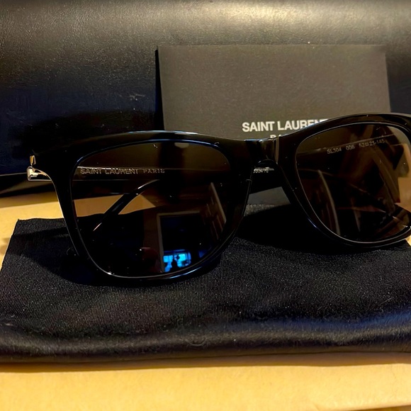 Saint Laurent sunglasses, brand new without tags. - Picture 1 of 2